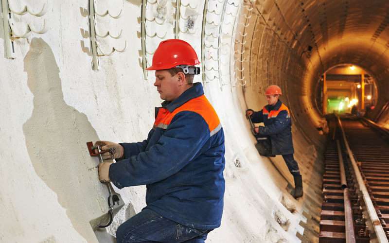 Géolocalisation travailleurs isolés chantier tunnel